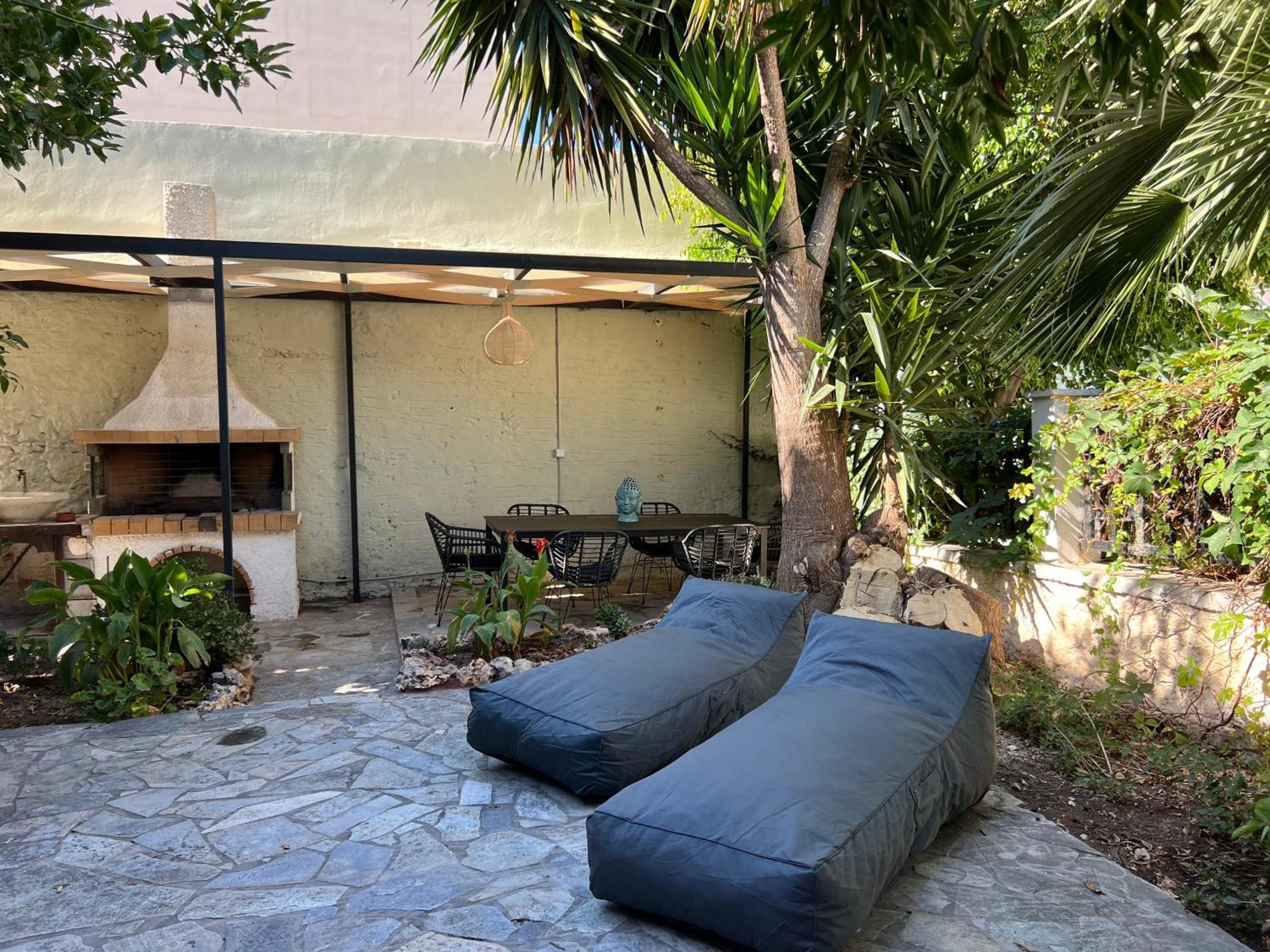Joyful Secret Garden House La Canée