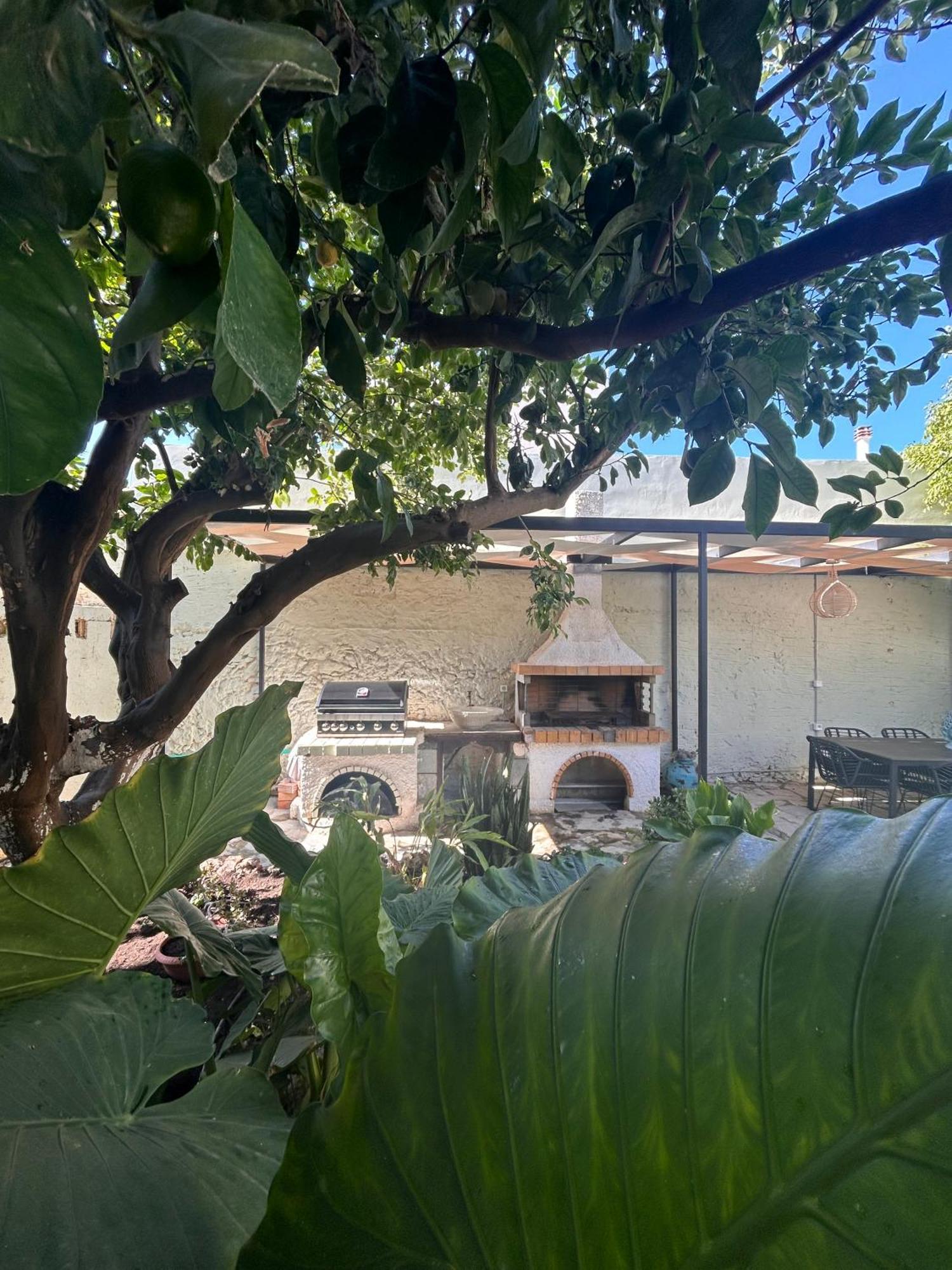 Joyful Secret Garden House Hébergement de vacances
